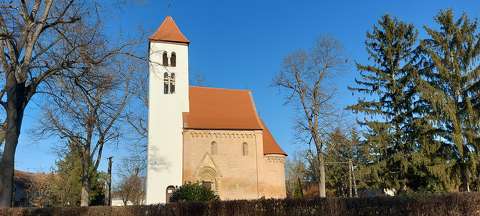Csempeszkopács, Árpád-kori templom