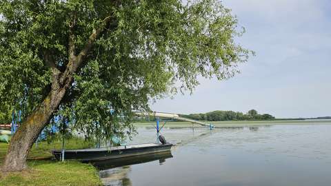 csónak folyó