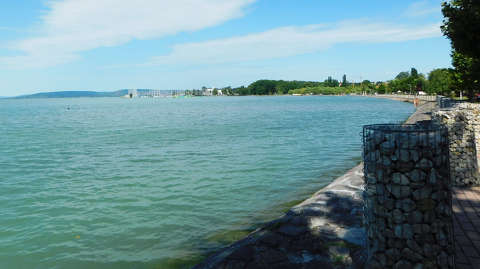 Balatonkenese