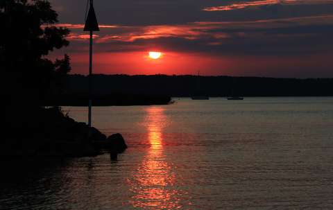 Napfelkelte Balatonalmádi.