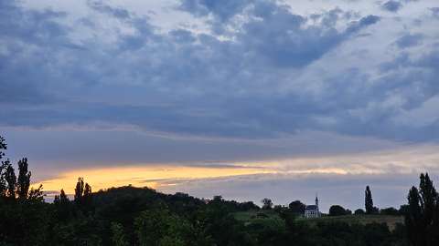 felhő templom