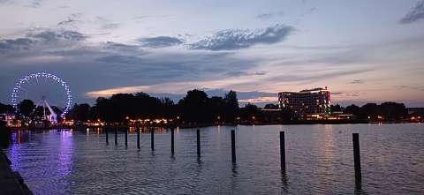 Keszthely, móló, Balaton, hotel