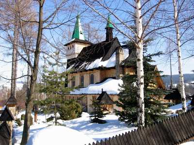 krakkó lengyelország templom tél
