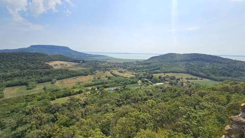 nyár