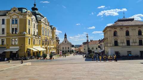 Pécs Széchenyi tér