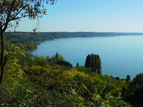 Balaton, Akarattya