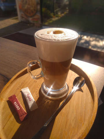 Novemberi napsütésben