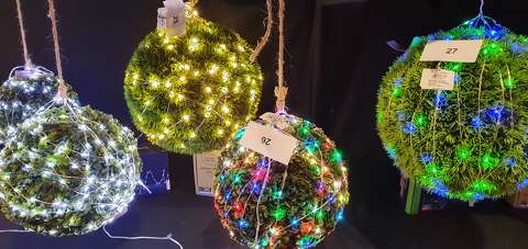 Boules de Noël lumineuses