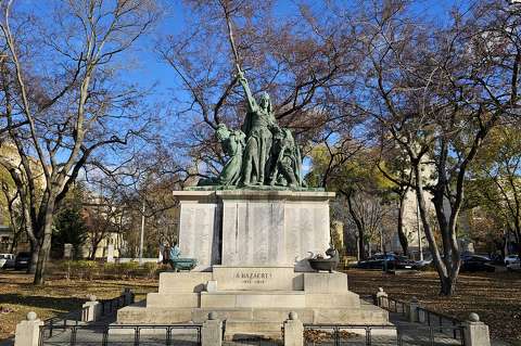 budapest magyarország szobor