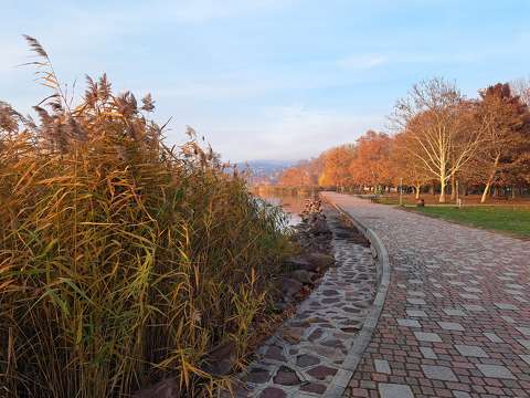 Balatonalmádi
