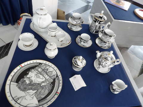 Hollóháza,Porcelángyár