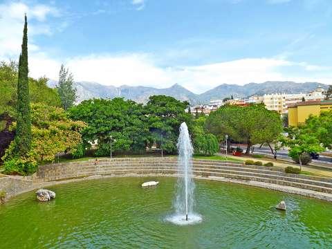 címlapfotó kertek és parkok marbella spanyolország