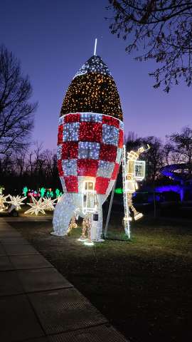 Lumina Park, Budapest, Margitsziget, fények, űrhajó