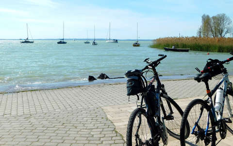 Alsóőrs, Balaton