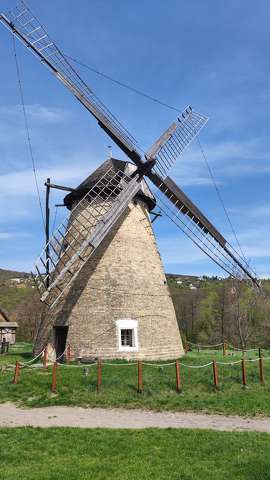 szélmalom