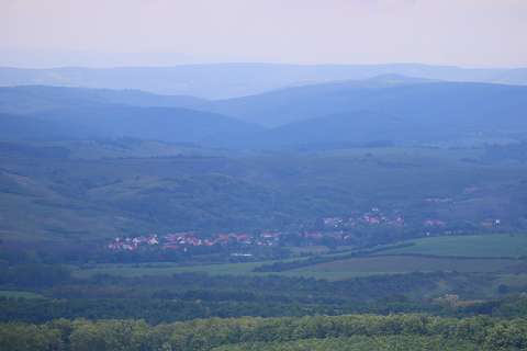 Falu, völgy, panoráma
