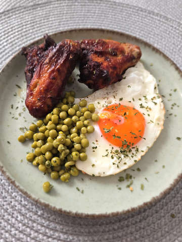 Pikáns grill csirkeszárny