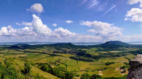 balaton címlapfotó felhő hegy