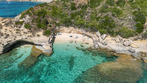 Pessada Beach Görögország, Nyár, Görög tengerpart, Öböl, Temgerpart