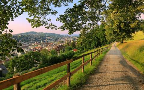 Sétány város felett, St.Gallen, Svájc