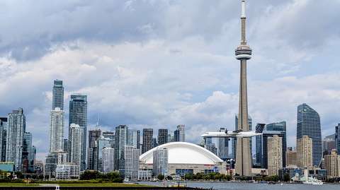 címlapfotó felhőkarcoló kanada toronto
