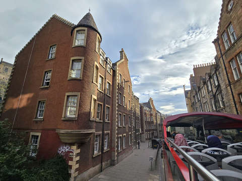 Városnéző busszal - Edinburgh, Skócia