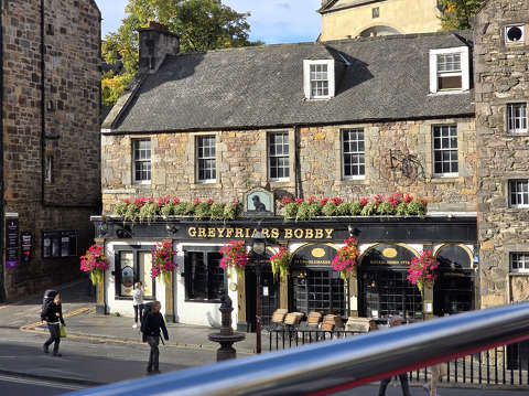 Színes utcák - Edinburgh, Skócia