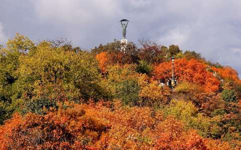 budapest címlapfotó magyarország szobor