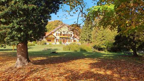 címlapfotó ház ősz