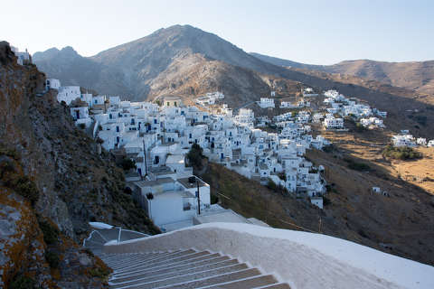 Serifos sziget, KÜkládok