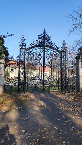 park, kovácsoltvas kapu