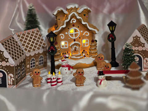 Karácsonyi dekoráció, Mézi-falu