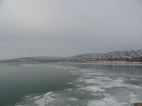 Balatonalmádi, téli kép