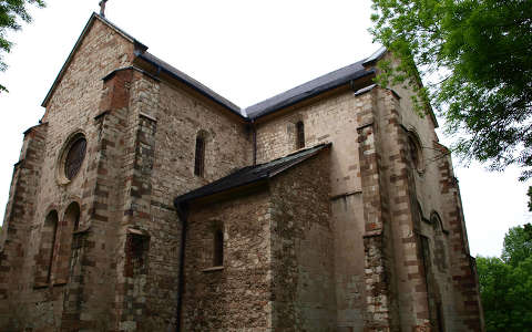 Ciszterci apátsági templom, Bélapátfalva