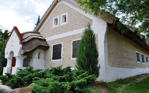 ház