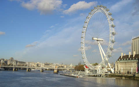London Eye, Temze folyó