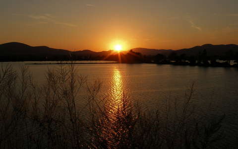 naplemente tó