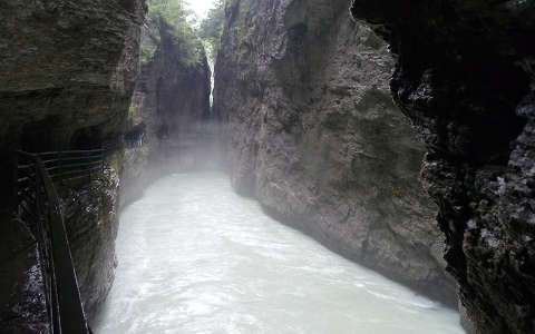 Az Aare folyó szurdoka, Svájc
