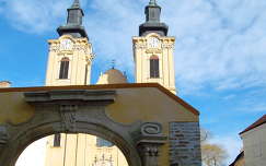 Székesfehérvár - Székesegyház - Bazilika -Török udvar bejárati kapuja,  fotó: Kőszály