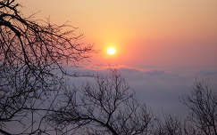 naplemente címlapfotó felhő