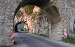 Galambóc vára alatti út az Al-Dunánál,Szerbia