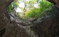 Tatabánya Szelim-barlang