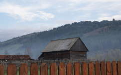 ház erdély kerítés románia faház kárpátok