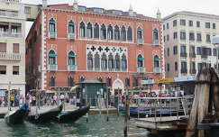 a több száz éves Danieli hotel, Velence, Olaszország
