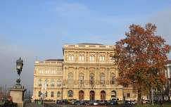 Budapest - Magyar Tudományos Akadémia székháza