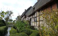 Stratford-upon-Avon, Anne Hathaway's Cottage