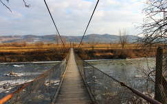 Híd a Maros folyó fölött, Erdély, Disznajó