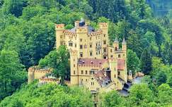 várak és kastélyok alpok tavasz németország hohenschwangau