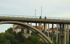 Veszprémi völgy híd