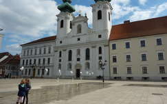 Győr, Széchenyi-tér, szökőkút